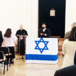 Méltóságteljes megemlékezés a holokauszt térségi áldozatairól a váci zsinagógában