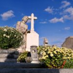 November 1-je mindenszentek ünnepe, november 2-a pedig a halottak napja a keresztény világban 00011987