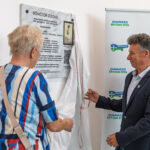 20250910_dk_domotor_emlektabla_0023_k