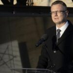 Rétvári Bence: a történelem tanulsága, hogy Magyarországnak ki kell maradnia a háborúból mti