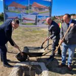 6554e0af-5a8b-4c6f-bffb-2d6e5f3cfee9