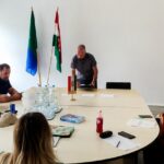 Botrány Zebegényben: kiabálás, rendőri jelenlét és félbeszakadt önkormányzati ülés zebegeny ChatGPT-Image-2026.-jul.-23.-19_59_46