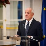 Október 23. - Baka András: 1956 emléke hozzájárult a demokratikus átalakulás szellemi előkészítéséhez baka